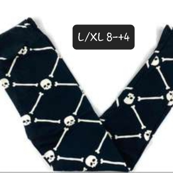 Lularoe L/XL 8-14  UNISEX black & white skull & crossbones leggings NEW - Picture 1 of 2